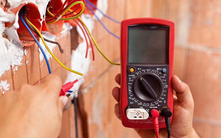 monteur électricien Montmorency